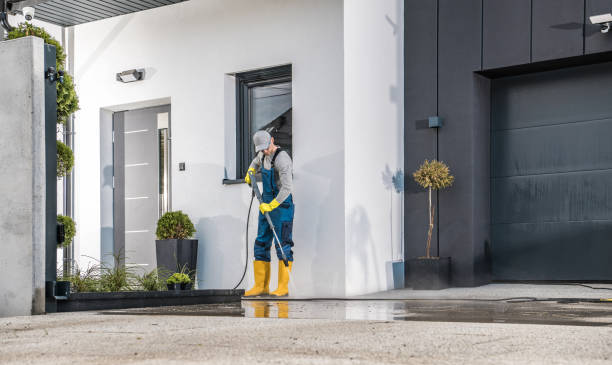 Best Building Exterior Washing  in Doral, FL